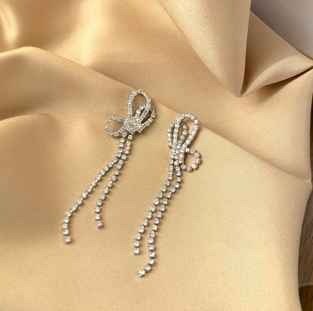 Postriebrené náušnice Mšličky s kubickými zirkónmi – Obrázok 2