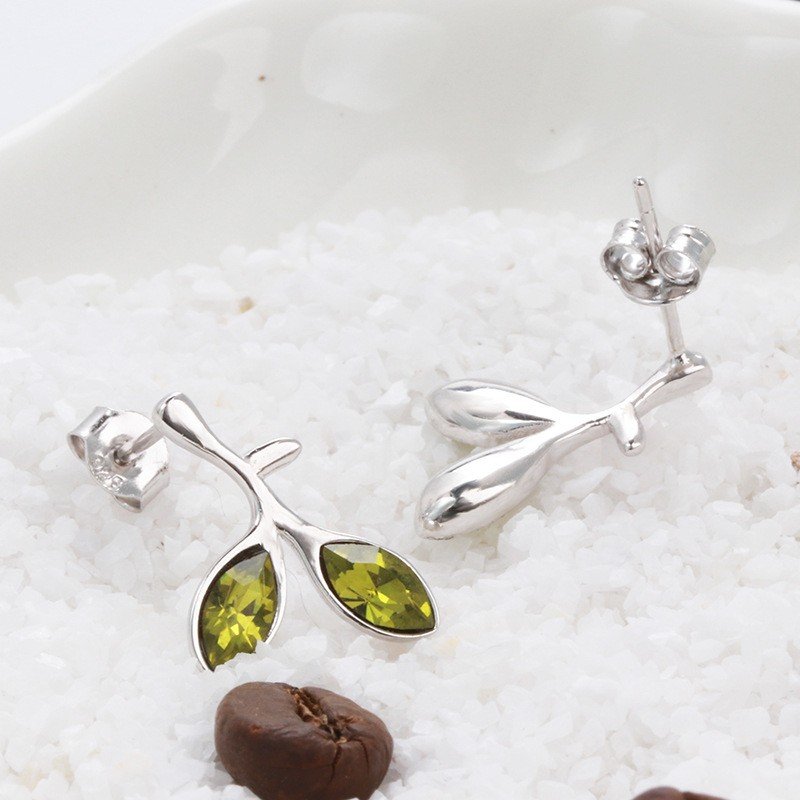 Postriebrené náušnice 925 – Zircon Leaves – Obrázok 5