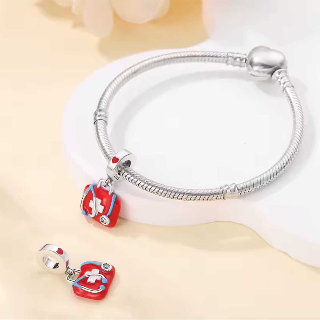 Arterer Strieborný Prívesok S925 Lekárska Taška a Stetoskop – Obrázok 3