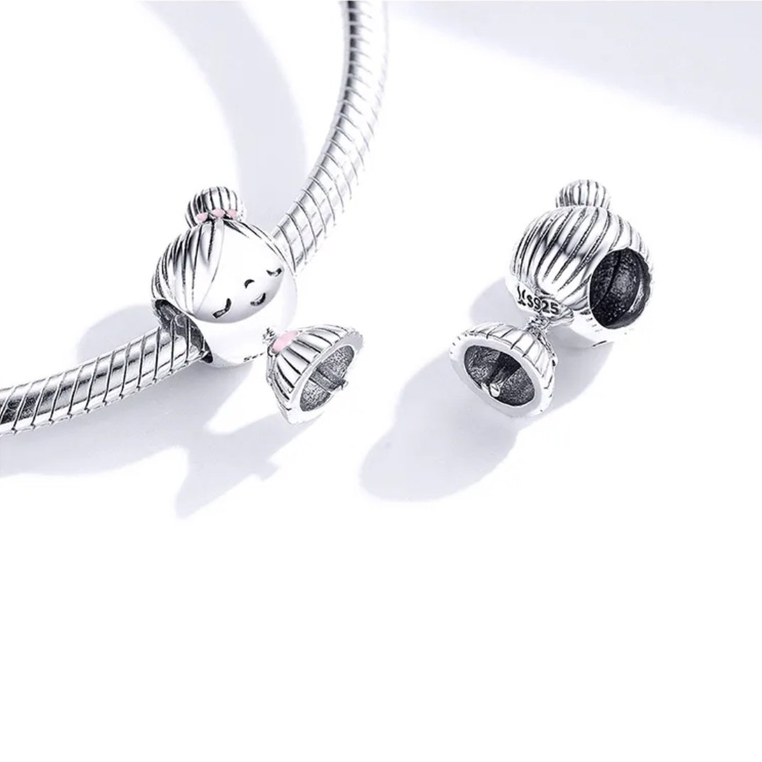 Strieborný prívesok S925 Dievča so Sukničkou – Obrázok 2